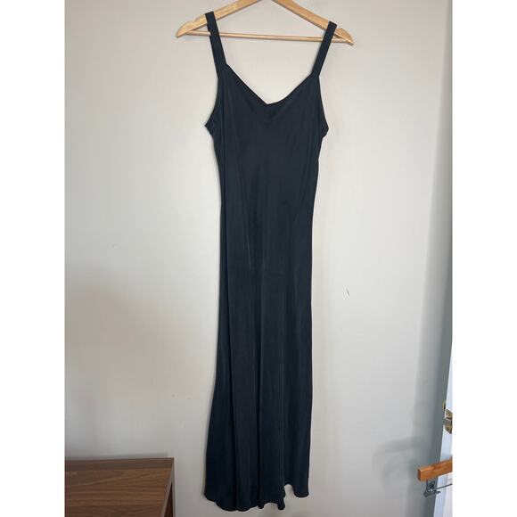 NEW J. Crew Gwyneth V-neck Slip Cupro Adjustable Strap Midi Dress Black Size: 10 - Picture 2 of 7